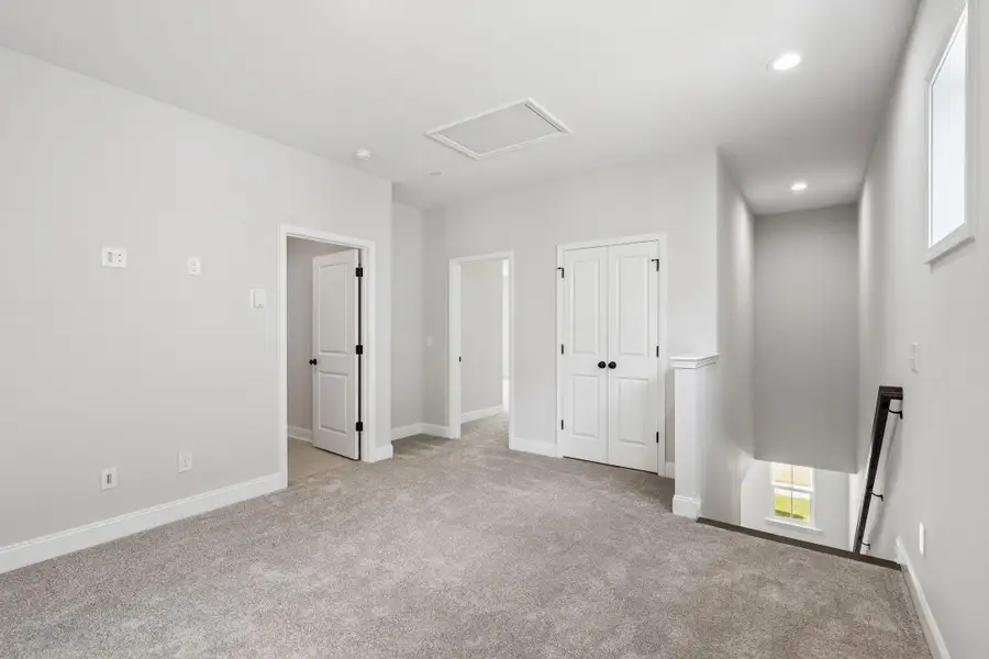 Spacious, unfurnished interior of a new home in , Charleston (Image 28). Spacious, unfurnished interior of a new home in , Charleston (Image 28).