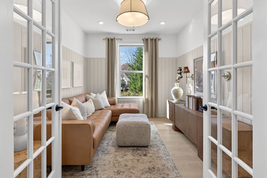 Representative furnished interior of a home built from the Mystique by Del Webb in Del Webb Chateau Elan, Hoschton (Image 14). Representative furnished interior of a home built from the Mystique by Del Webb in Del Webb Chateau Elan, Hoschton (Image 14).