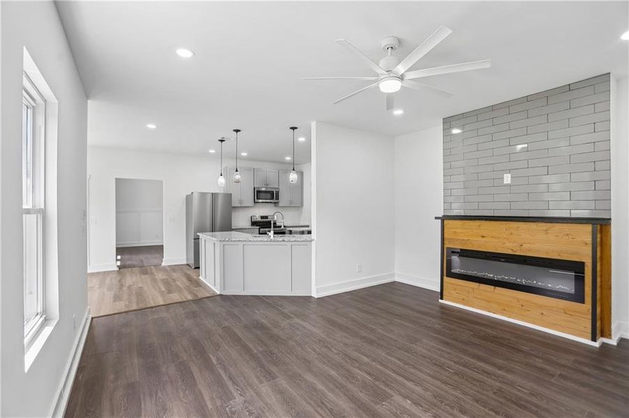Spacious, unfurnished interior of a new home in , Covington (Image 26).