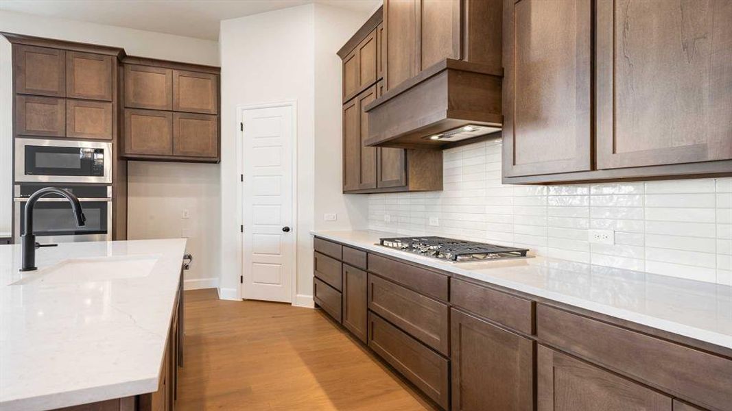 Furnished interior view inside a new home in Trinity Falls, McKinney (Image 8).