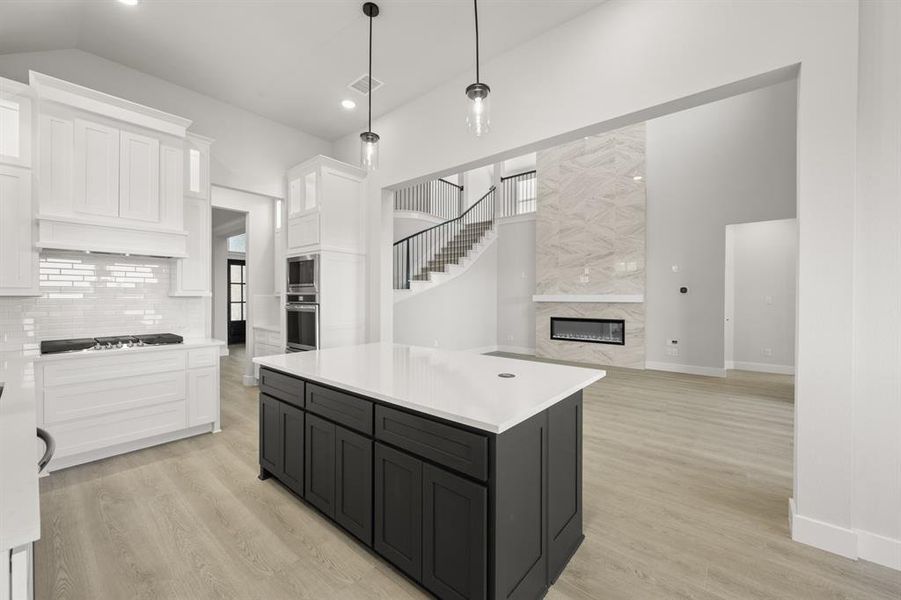 1202 Flock- Kitchen-3 1202 Flock- Kitchen-3