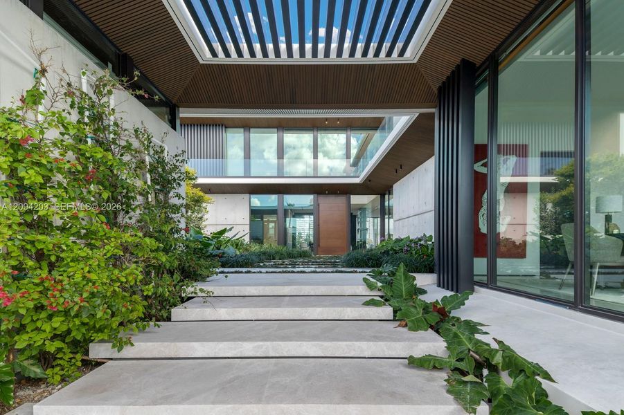 Exterior details and patio area of a home in , Miami Beach (Image 25).