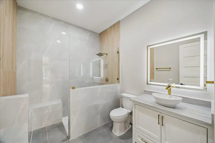 Furnished interior view inside a new home in , Montgomery (Image 5).