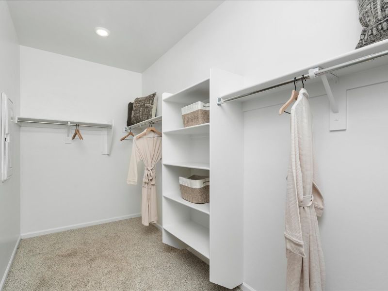 Furnished interior view inside a new home in Summerstone II, Marana (Image 11).