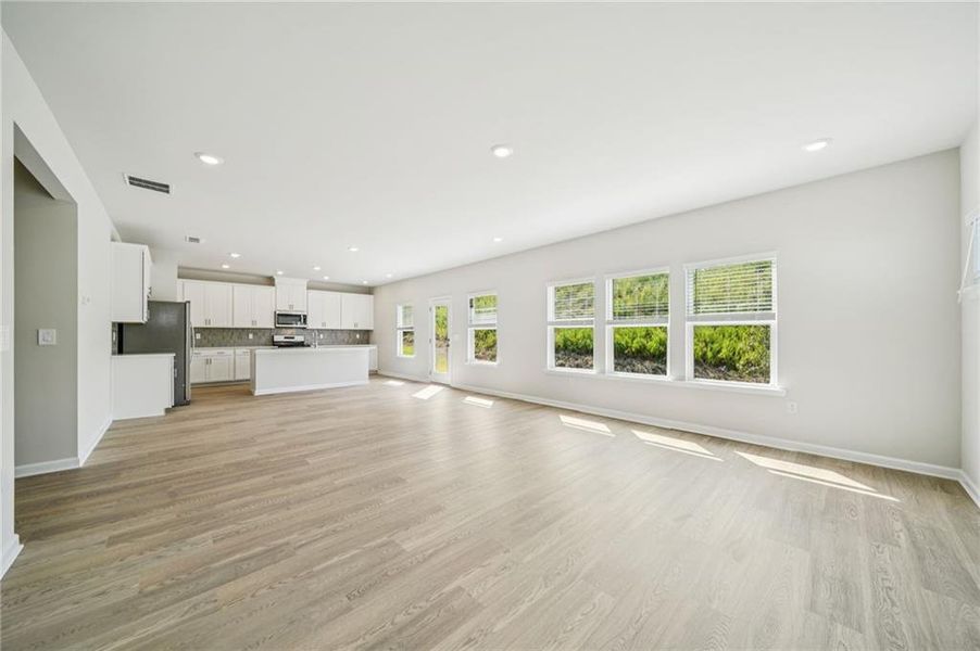 Spacious, unfurnished interior of a new home in Preserve at Mountain Creek, Pendergrass (Image 21).