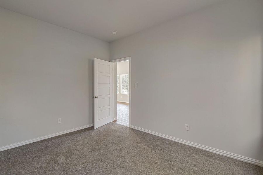 Spacious, unfurnished interior of a new home in , Fort Worth (Image 24).