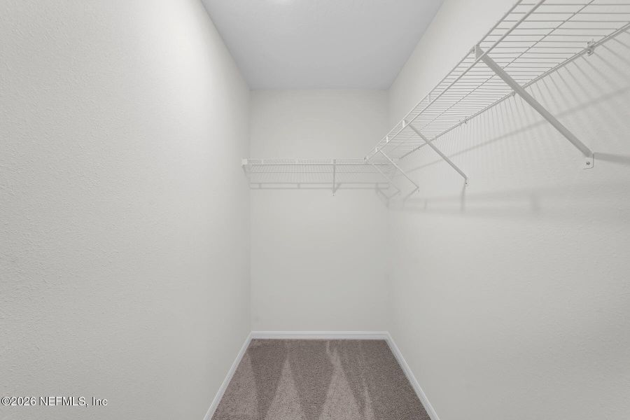 Spacious, unfurnished interior of a new home in , Jacksonville (Image 17).