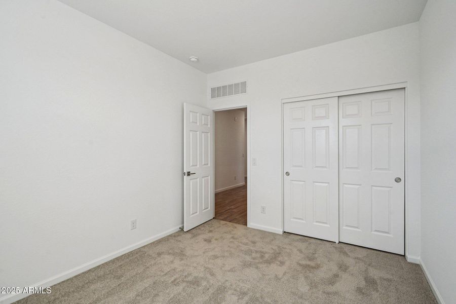 14-web-or-mls-W Moeller Rd-S2111-014