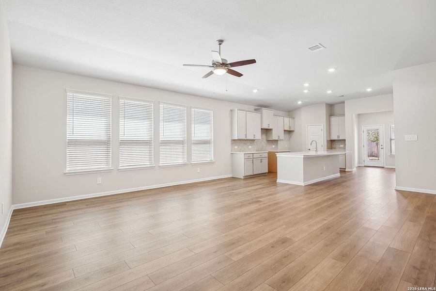 Spacious, unfurnished interior of a new home in Arcadia Ridge - Premier Series, San Antonio (Image 33). Spacious, unfurnished interior of a new home in Arcadia Ridge - Premier Series, San Antonio (Image 33).