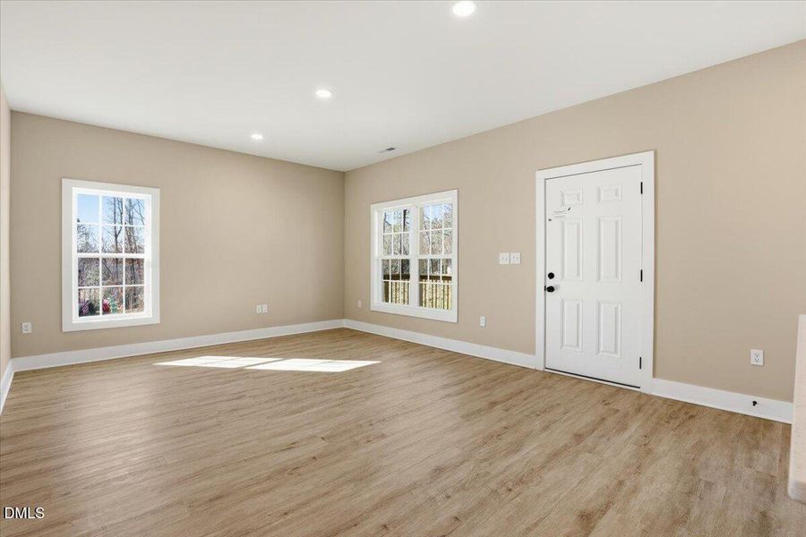 23-131 Dauphine St-23