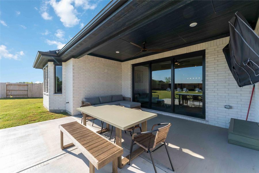 Extended concrete patio for entertaining! Extended concrete patio for entertaining!