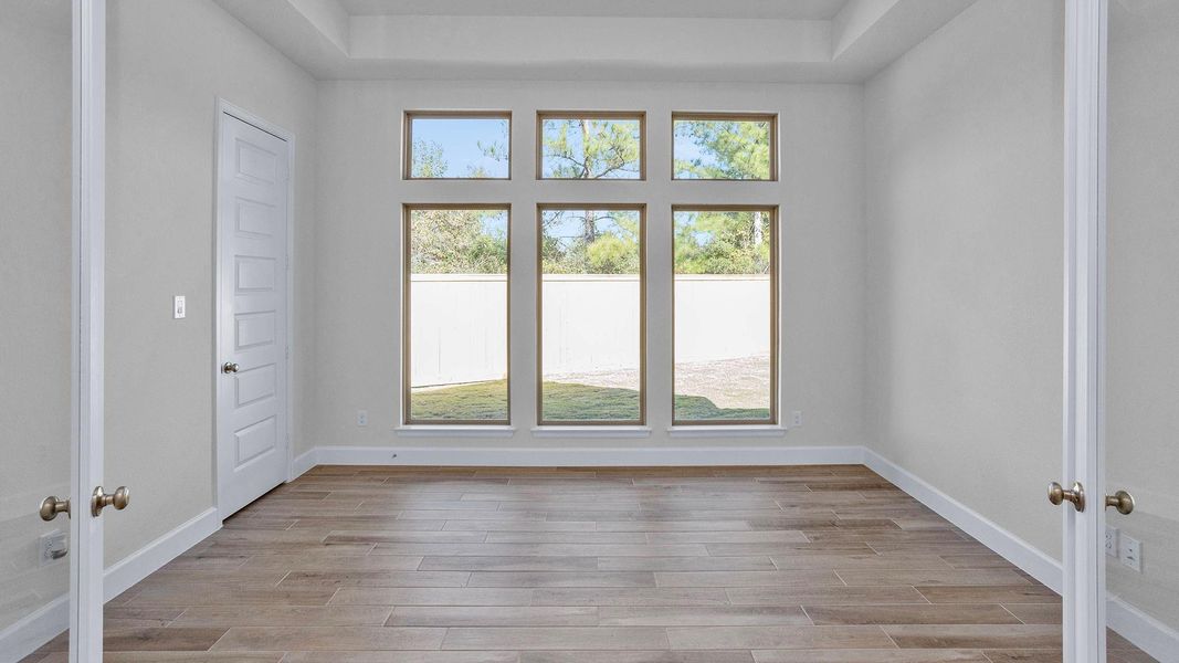 Spacious, unfurnished interior of a new home in Kresston 50', Magnolia (Image 10). Spacious, unfurnished interior of a new home in Kresston 50', Magnolia (Image 10).