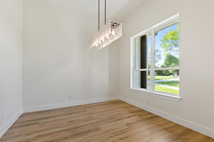 Spacious, unfurnished interior of a new home in , Rowlett (Image 33). Spacious, unfurnished interior of a new home in , Rowlett (Image 33).