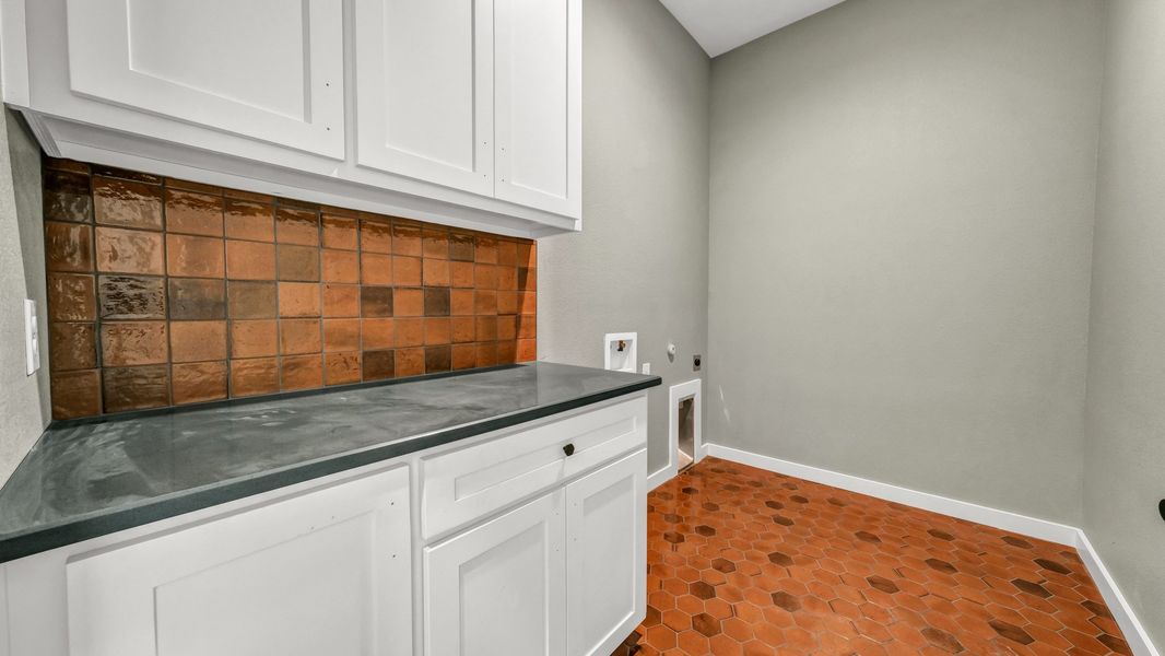 Image 69 representing the Jarrett 1 by Zeal Home Builders in Saddle Crest Estates, Weatherford, TX.