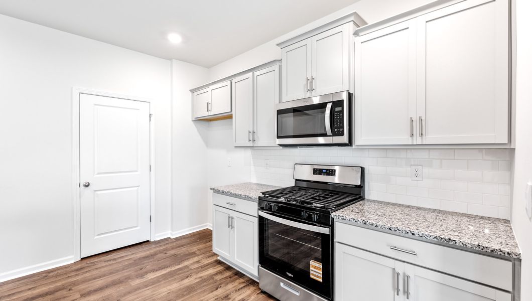 Furnished interior view inside a new home in Chestnut Ridge, Greenville (Image 7).