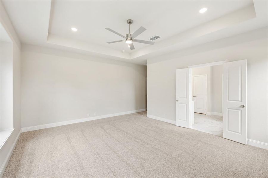 Spacious, unfurnished interior of a new home in Glenwood Meadows, Argyle (Image 30). Spacious, unfurnished interior of a new home in Glenwood Meadows, Argyle (Image 30).
