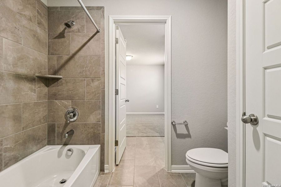 Furnished interior view inside a new home in Sagebrooke - Premier Series, San Antonio (Image 6).