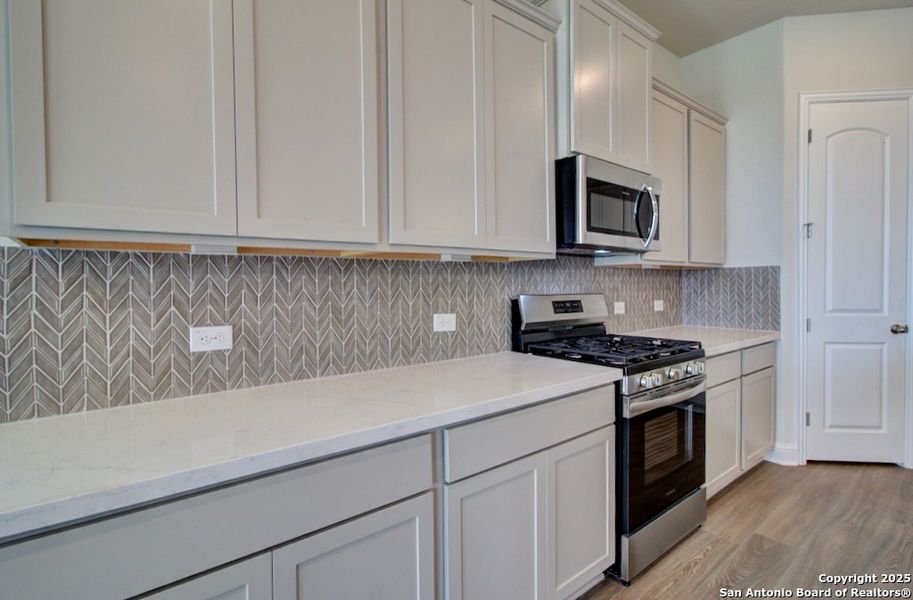 Furnished interior view inside a new home in The Crossvine, Schertz (Image 13). Furnished interior view inside a new home in The Crossvine, Schertz (Image 13).