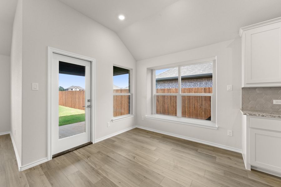Spacious, unfurnished interior of a new home in El Dorado, Granbury (Image 15). Spacious, unfurnished interior of a new home in El Dorado, Granbury (Image 15).