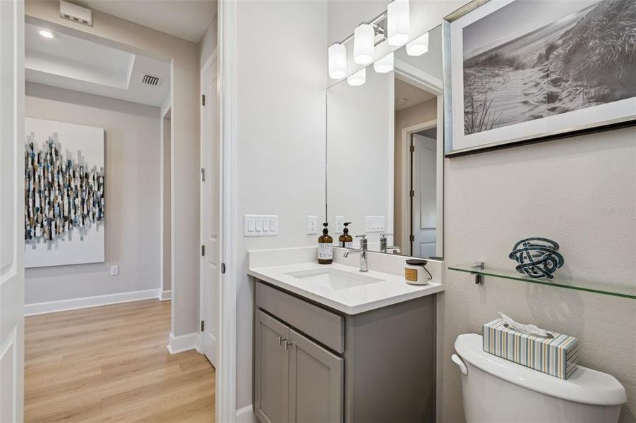 Furnished interior view inside a new home in , Tavares (Image 35).
