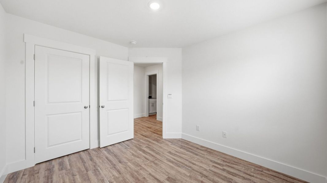 Spacious, unfurnished interior of a new home in The Arbor Townhomes, Kingsport (Image 21).