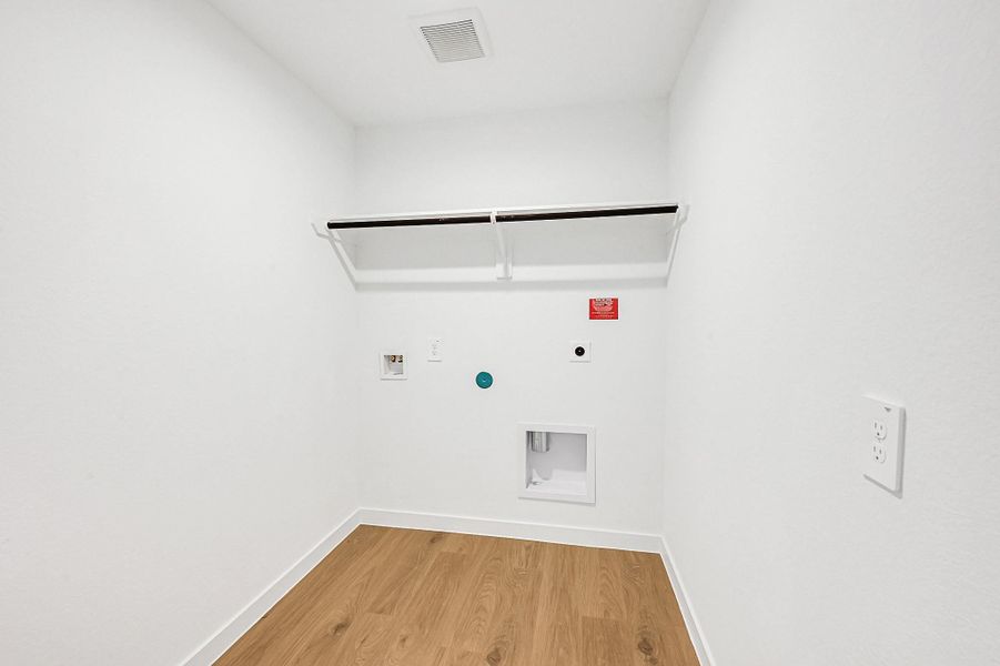 *Images and 3D tour are for illustration only and options may vary from home as built. *Images and 3D tour are for illustration only and options may vary from home as built.