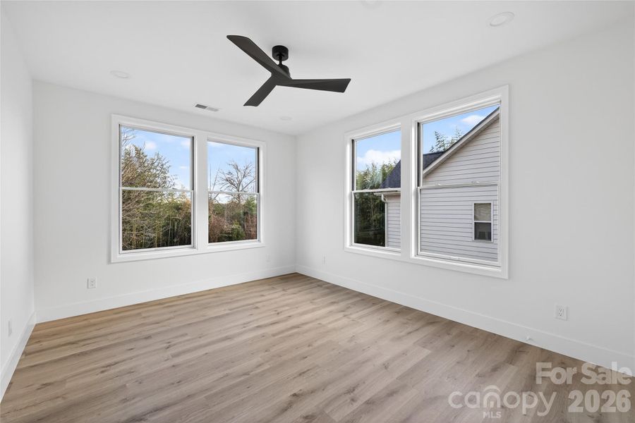 Spacious, unfurnished interior of a new home in , Charlotte (Image 22).