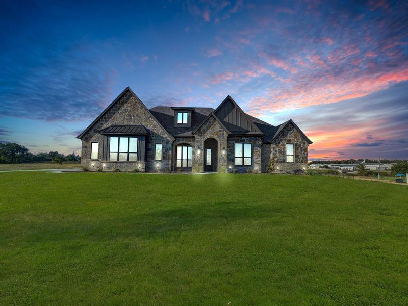 Image 32 of a home in . Image 32 of a home in .