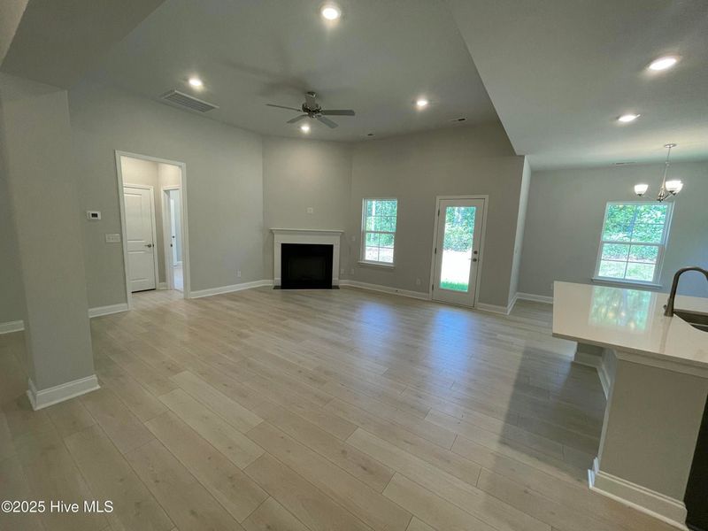 Spacious, unfurnished interior of a new home in Wood Creek, Leland (Image 13).