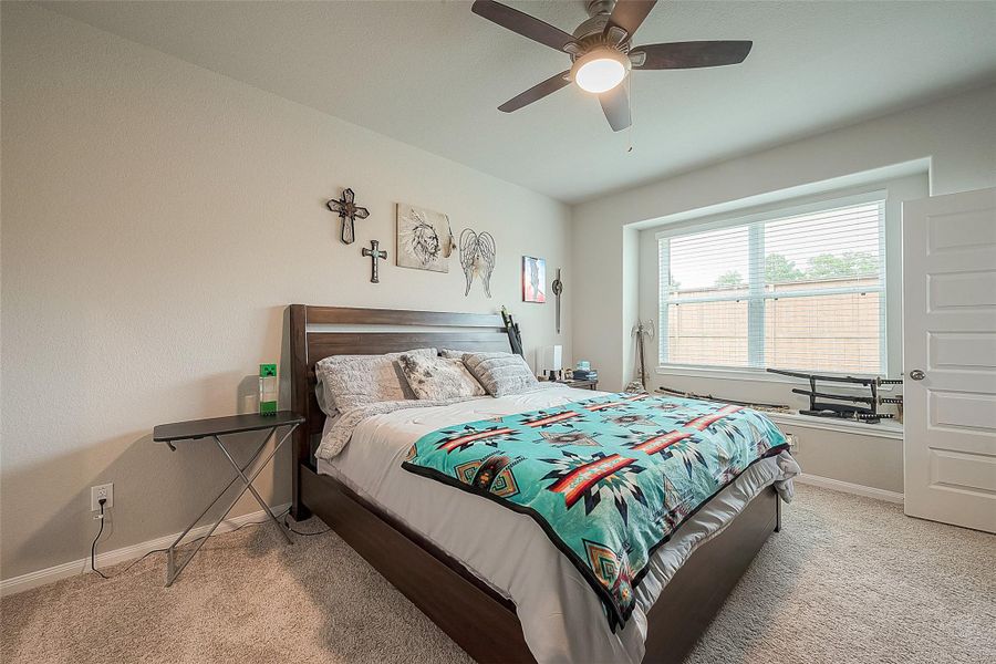 Furnished interior view inside a new home in Cliffstone Hills, Conroe (Image 5). Furnished interior view inside a new home in Cliffstone Hills, Conroe (Image 5).