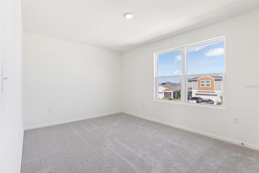 Spacious, unfurnished interior of a new home in The Grove at Scenic Terrace, Lake Hamilton (Image 35).