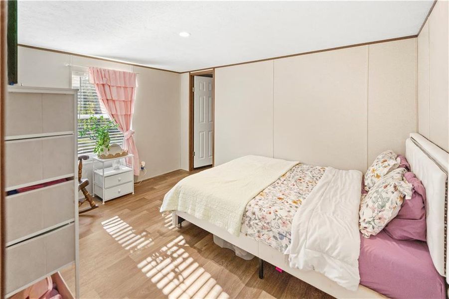 Furnished interior view inside a new home in , Bremen (Image 5).