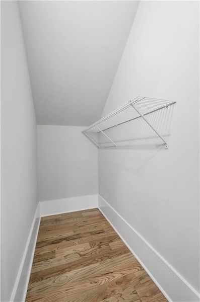 Spacious, unfurnished interior of a new home in , Jefferson (Image 65).