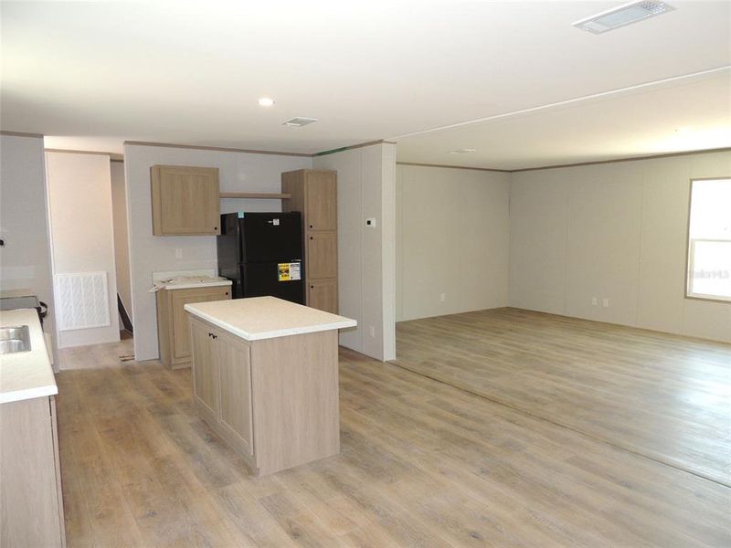 Spacious, unfurnished interior of a new home in , Morriston (Image 30).