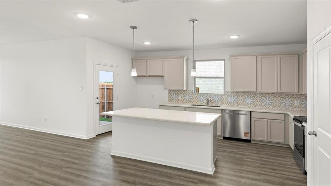 13. 2930 Wagoner - Kitchen (3)