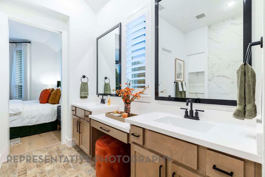 Furnished interior view inside a new home in Riceland: 65ft. lots, Mont Belvieu (Image 31).