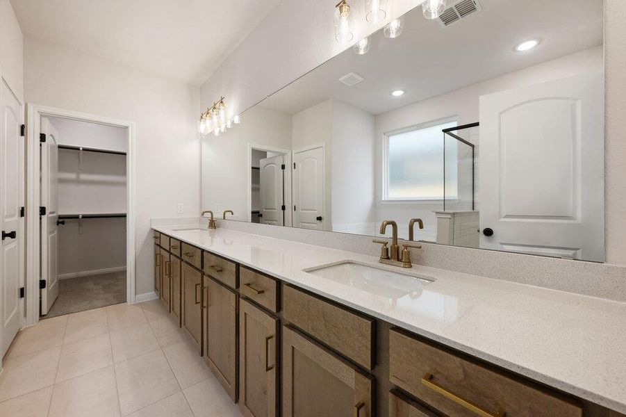 Furnished interior view inside a new home in Patterson Ranch, Georgetown (Image 14).