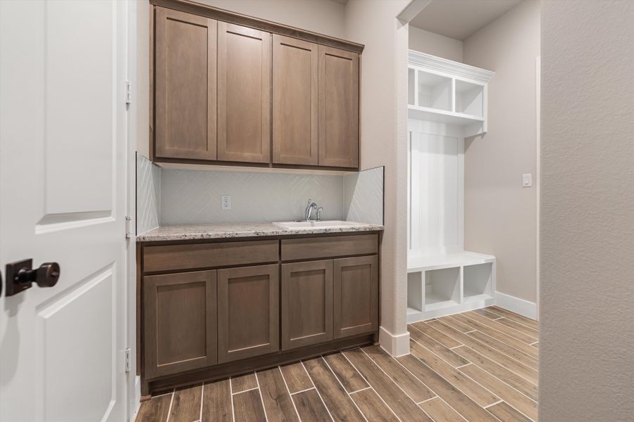 Furnished interior view inside a new home in Fannin Ranch, Leonard (Image 5).