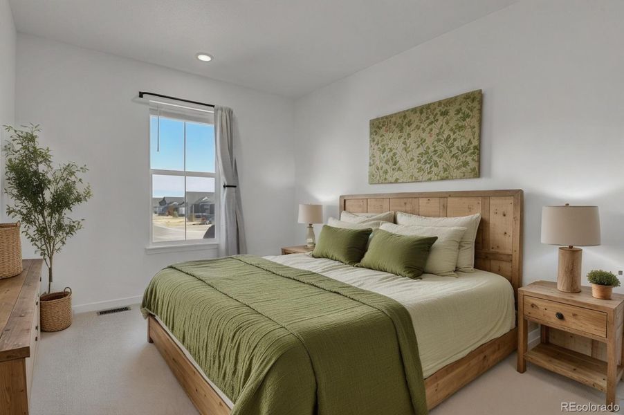 Bedroom 1 - Main level    virtually staged