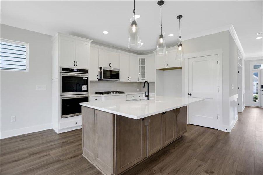 Furnished interior view inside a new home in Twin Lakes, Hoschton (Image 12).