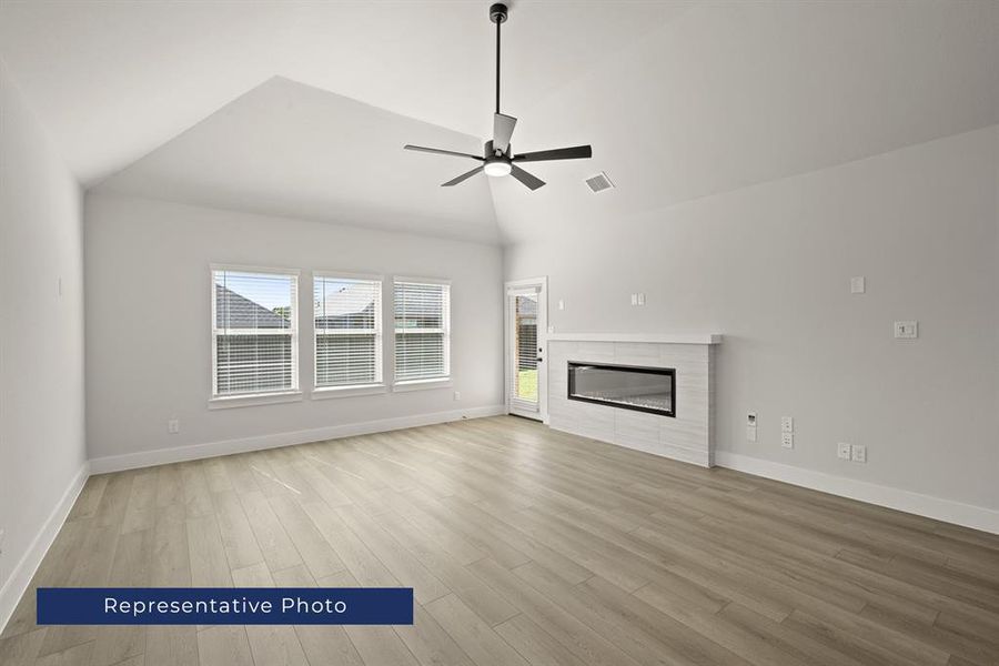 Spacious, unfurnished interior of a new home in The Villages at Charleston, Glenn Heights (Image 8). Spacious, unfurnished interior of a new home in The Villages at Charleston, Glenn Heights (Image 8).