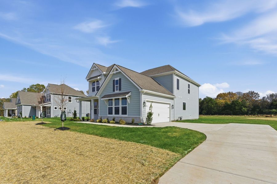 1425 CHARLES  DR, Chapel Hill, TN.  - Slide 5