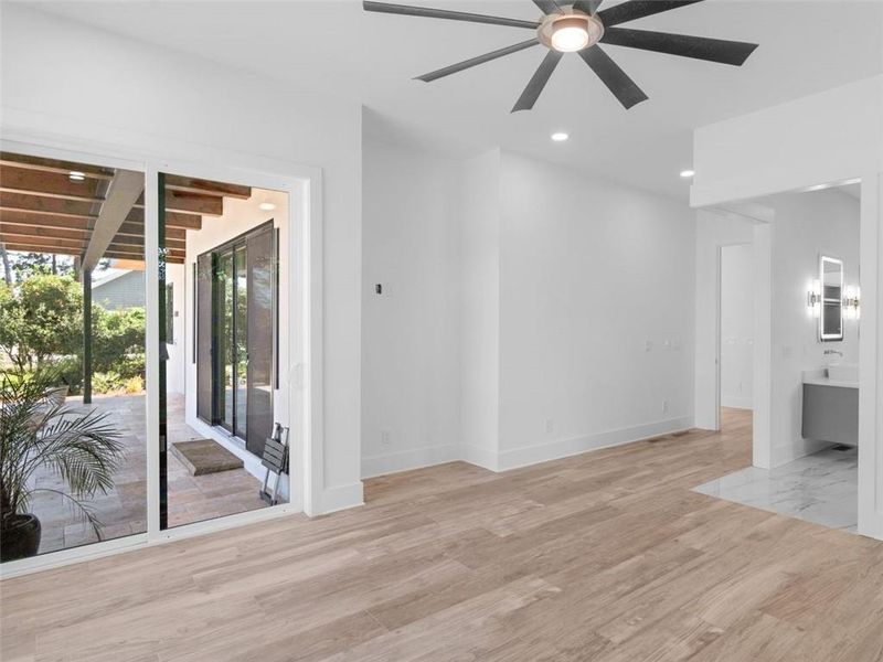 Spacious, unfurnished interior of a new home in , Jonesboro (Image 57).