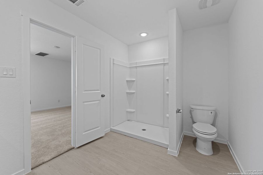 Image 22 of a home in Lodi Grove.