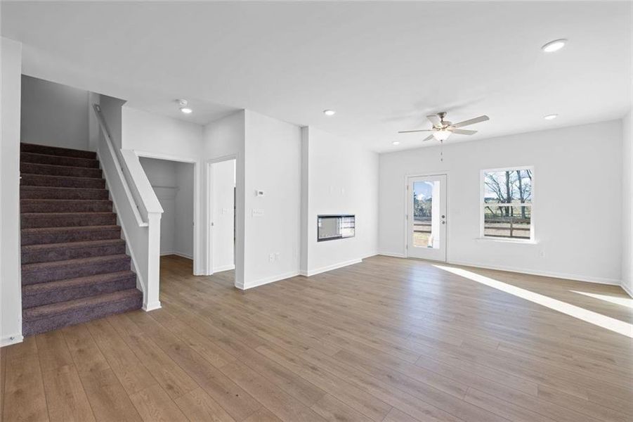 Spacious, unfurnished interior of a new home in Laurel Ridge, Rock Spring (Image 35).