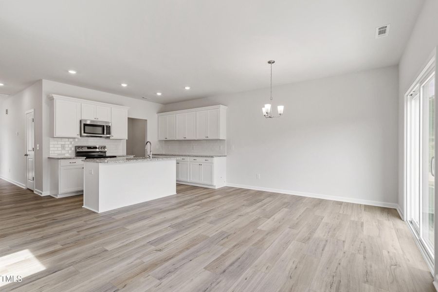 13-172 Central Townes Wy [2497031]_13