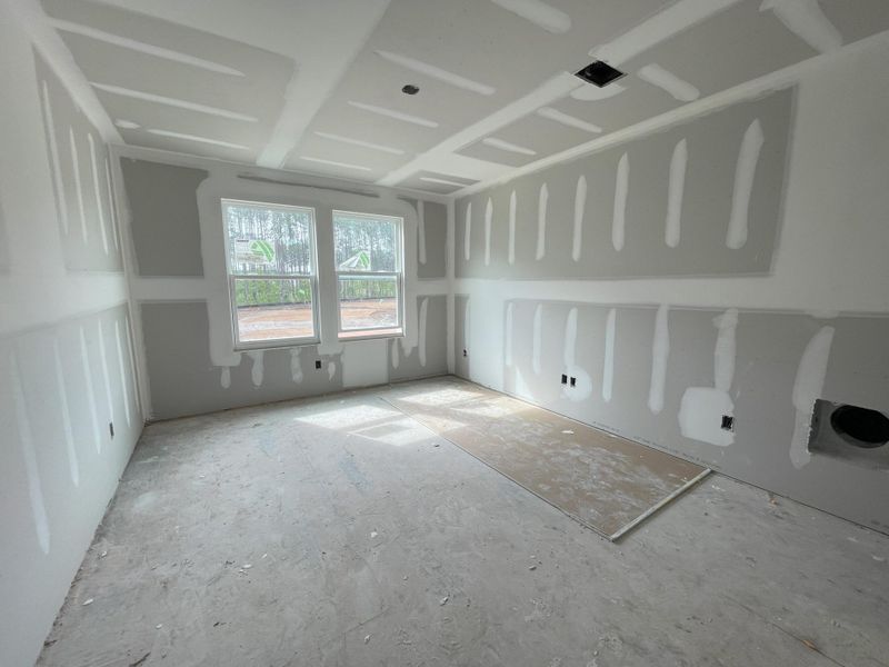 Spacious, unfurnished interior of a new home in Hammock Walk at Nexton, Summerville (Image 12).