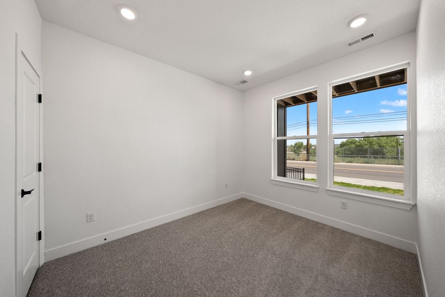 Spacious, unfurnished interior of a new home in Berkeley Villas, Denver (Image 18). Spacious, unfurnished interior of a new home in Berkeley Villas, Denver (Image 18).