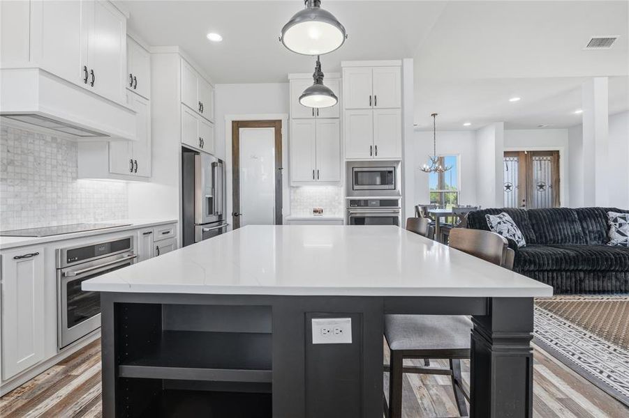 Furnished interior view inside a new home in , Rio Vista (Image 15).