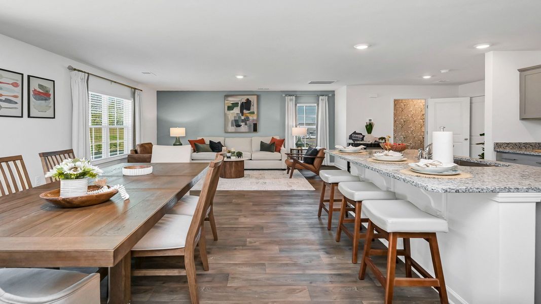 Furnished interior view inside a new home in Grand Oaks, Columbia (Image 11).